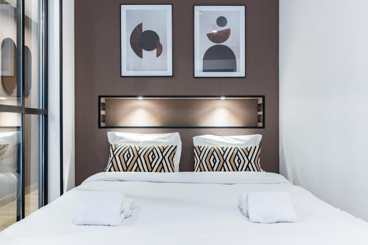 Hsh Parmentier-couronnes I Design 6p-2br Apartment