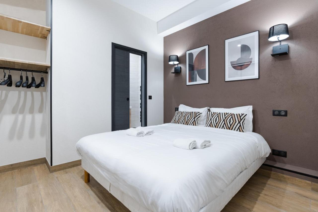 Hsh Parmentier-couronnes I Design 6p-2br Apartment Paris